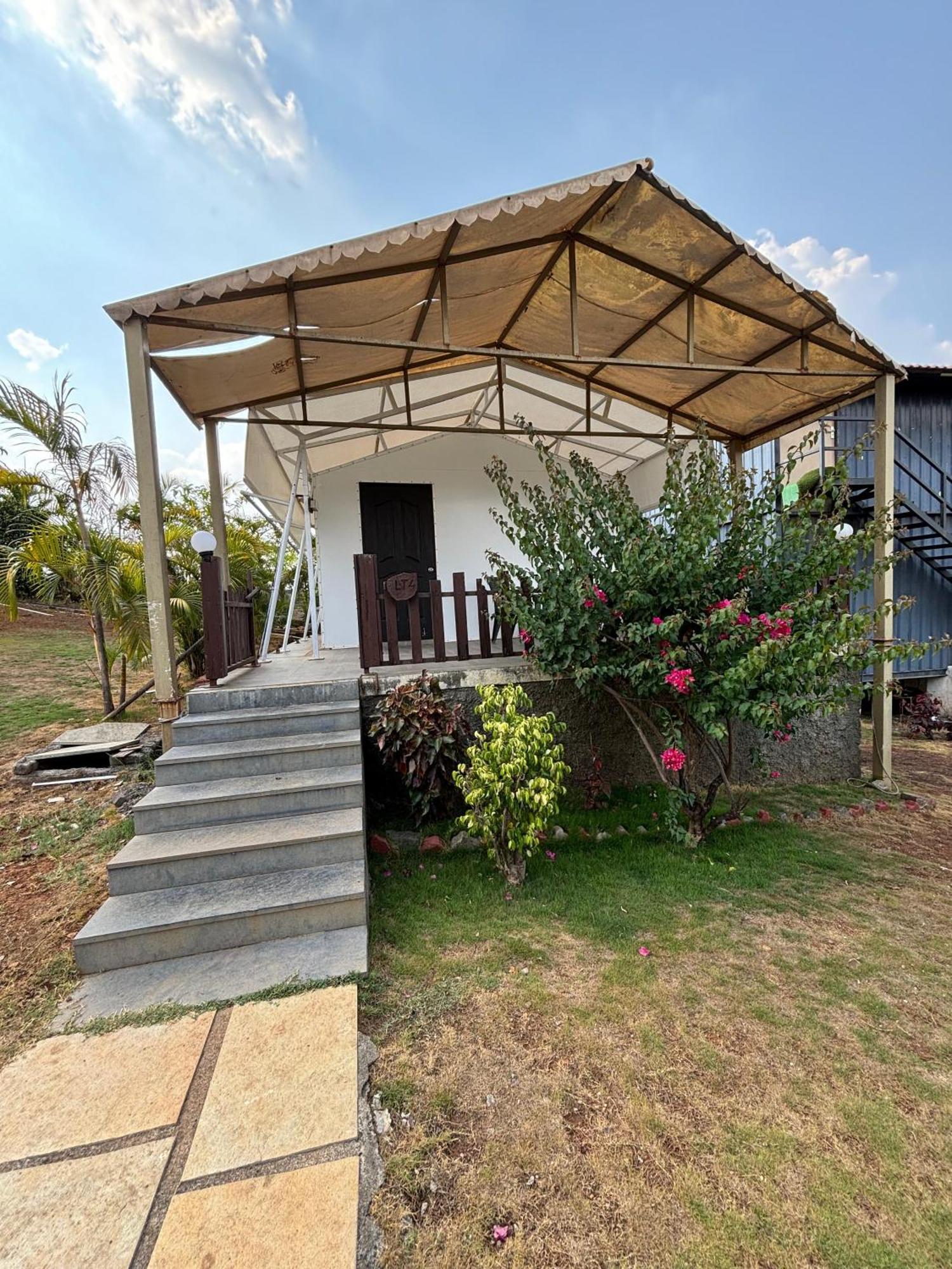 The Canvas Resort In Lonavla Exterior foto